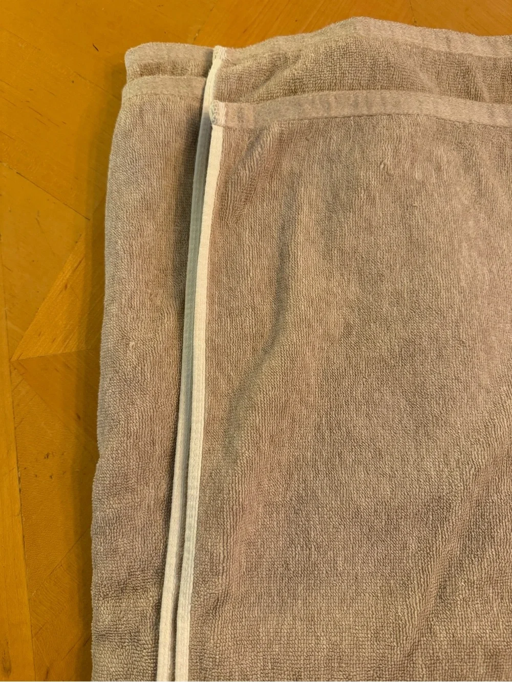 Kassatex New York Tan 100% Cotton Oversized Bath Towel 36.75x65